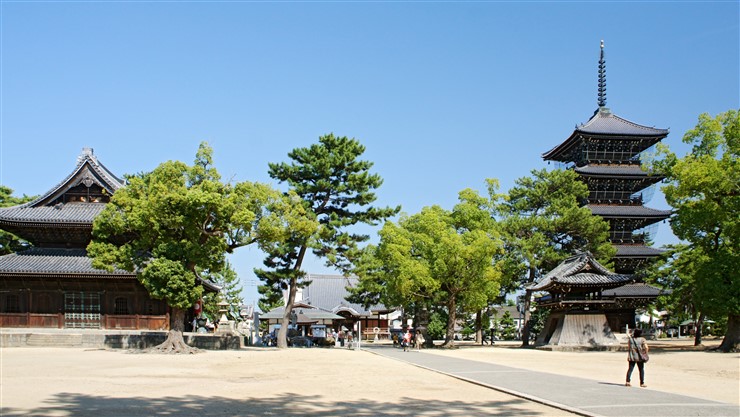 Zentsu-ji in Zentsu-ji City Kagawa, Japan. Photographer 663highland Zentsu-ji in Zentsu-ji City Kagawa, Japan. Photographer 663highland