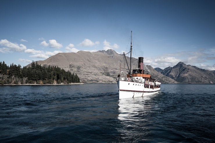 Queenstown, New Zealand, migrate to New Zealand 